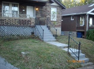 8116 Toddy Ave, Saint Louis, MO 63114