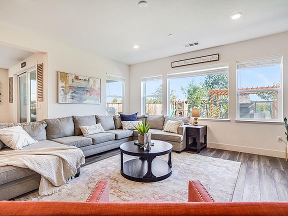 2nd image of 7210 Spumante Ct