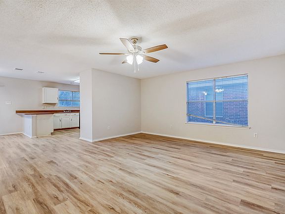5th image of 7845 Whitney Ln