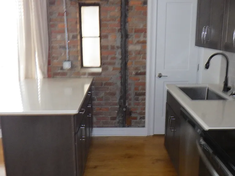 100 N Raiford St #300 — Photo 4