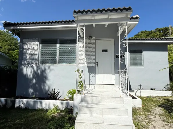 3075 Shipping Ave, Miami, FL 33133