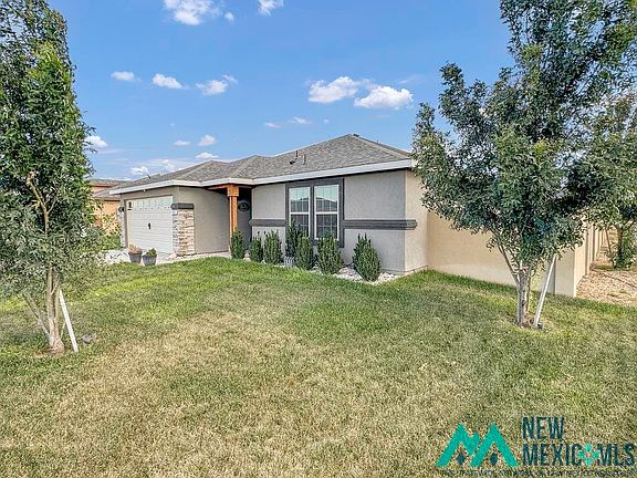 3rd image of 1521 Foxfire Ct