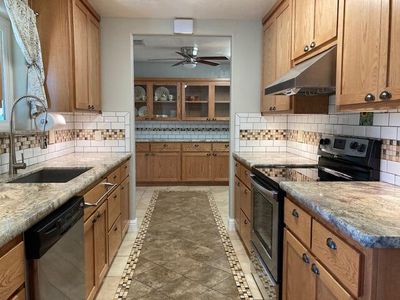 2100 Athens Ave, Redding, CA, 96001