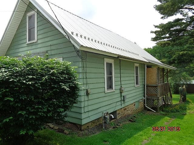 2nd image of 51 Jenks St