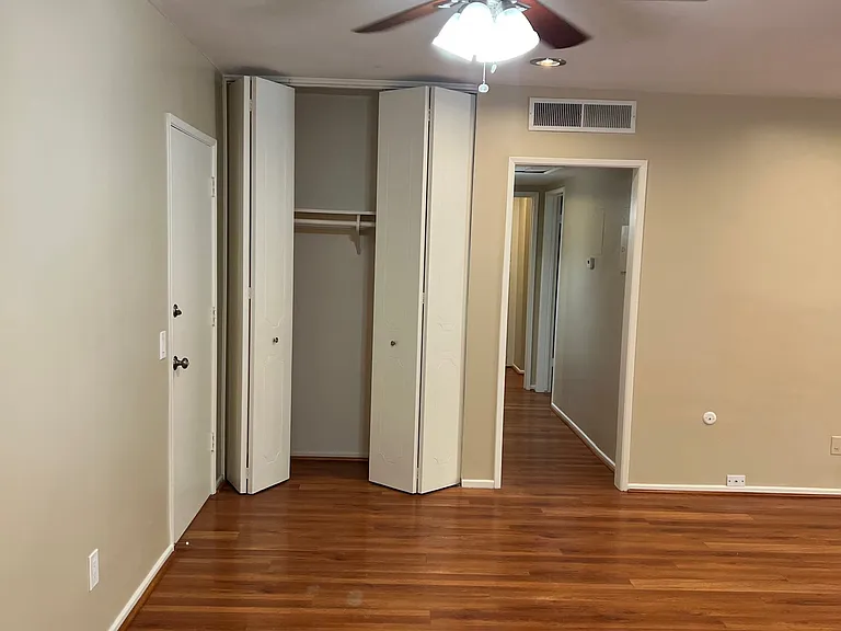 Doran Place — Photo 15