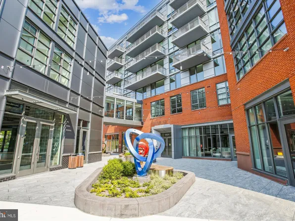 1201 N Royal St #205, Alexandria, VA 22314