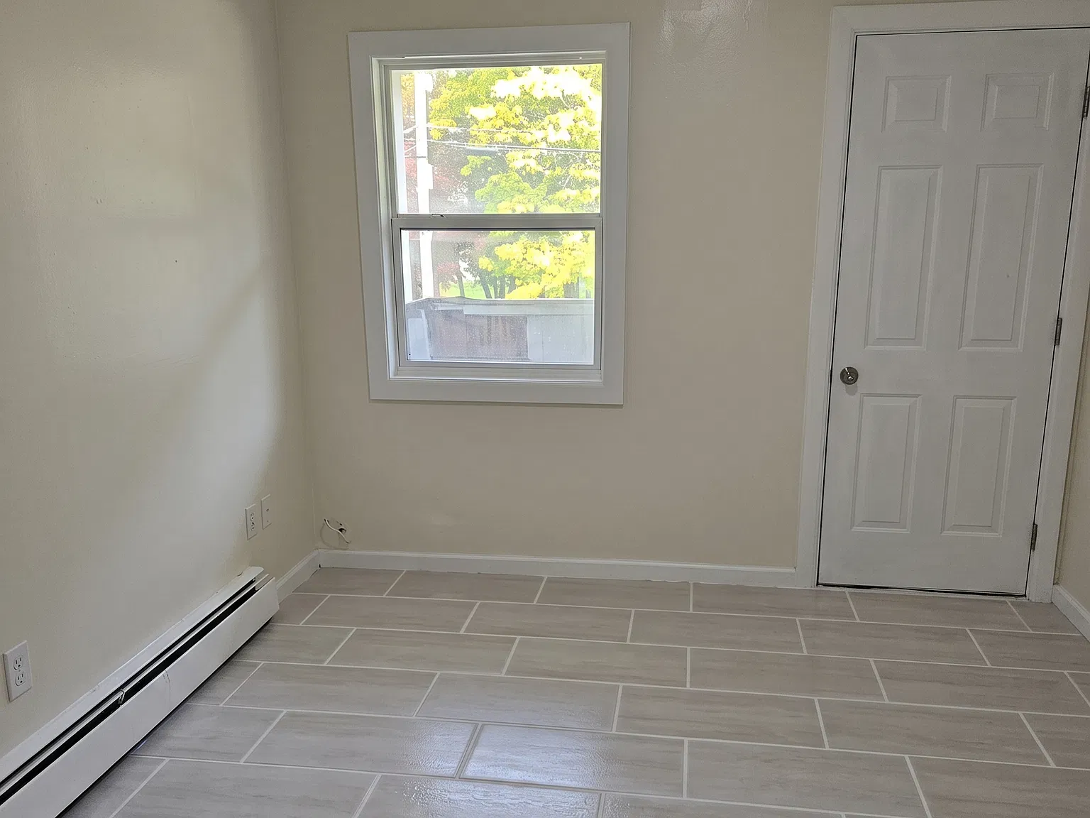1 bed, $700 — Photo 2