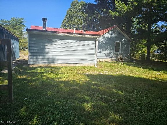 2nd image of 8171 Atwood Pl