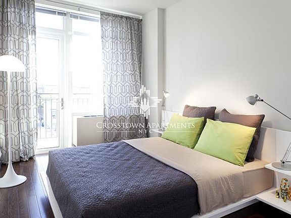 3rd image of 1115 Broadway APT 6D
