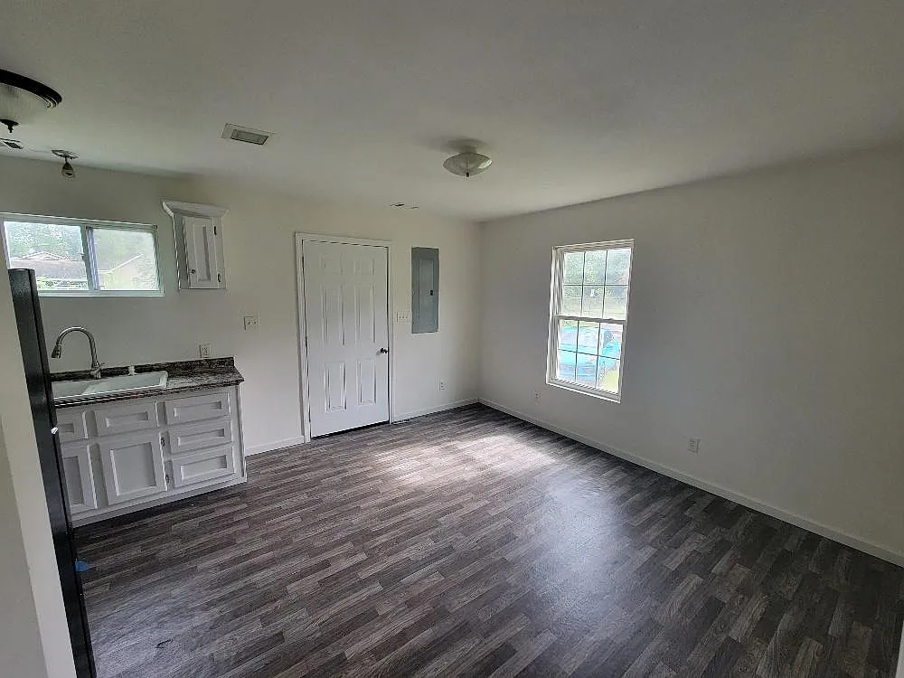 4 bed, 1440 sqft, $1,400 — Photo 4