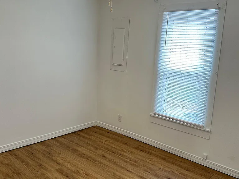 507 E Stevens St #507 — Photo 5