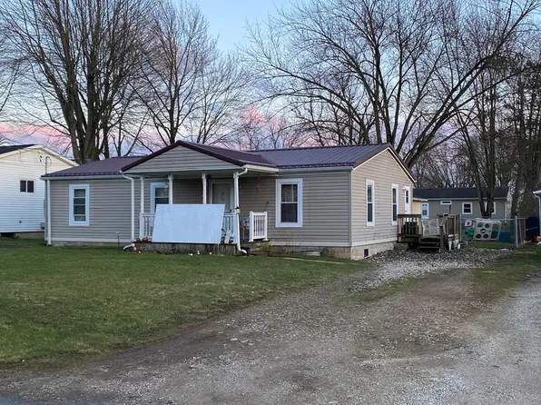 1407 Baehr St, Galion, OH 44833