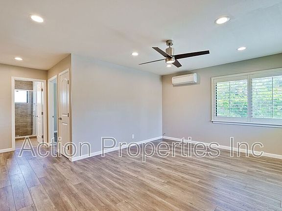 4th image of 702 Fremont St APT 3