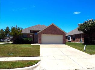 1105 Emerson Dr, Burleson, TX 76028