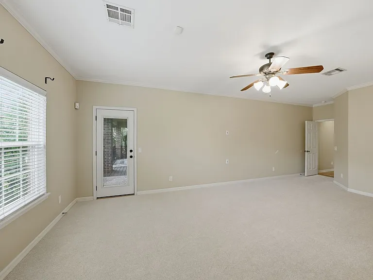 10522 S 92nd East Cir — Photo 14