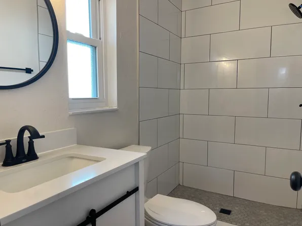 1318 W Lemon St #1/2, Tampa, FL 33606