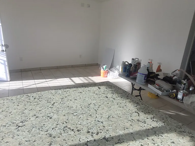 10110 E Avenue R8 — Photo 11