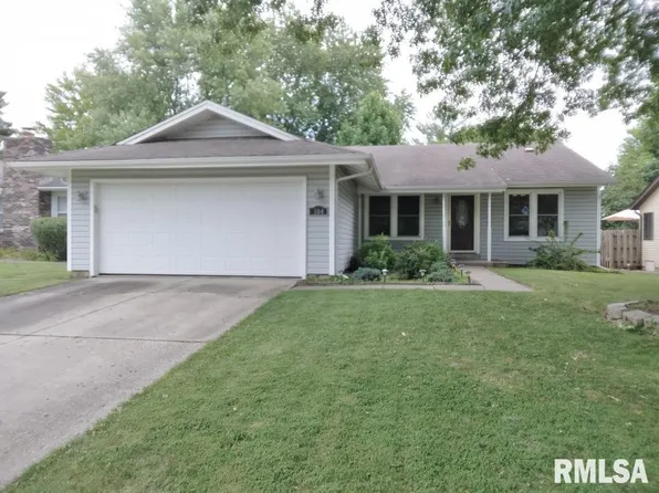104 Westbrook Dr, Springfield, IL 62702