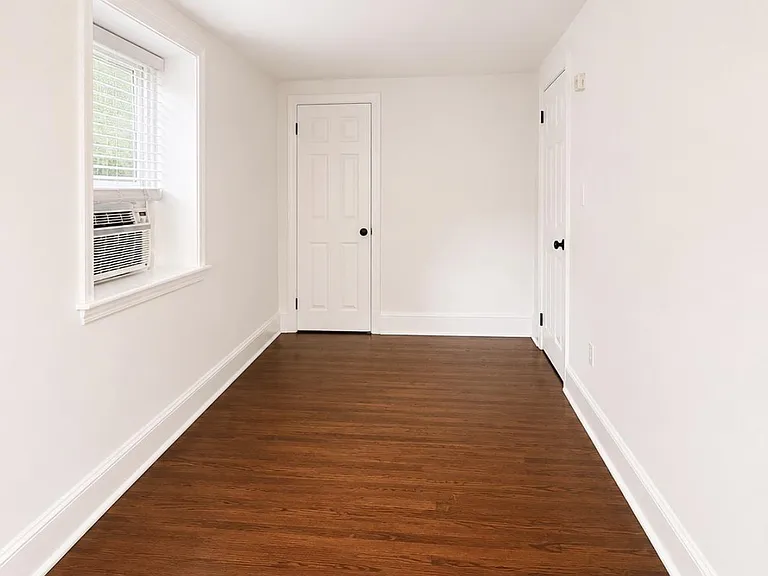 22 Balligomingo Rd — Photo 11