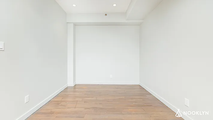 Rented by Nooklyn NYC LLC | media 50