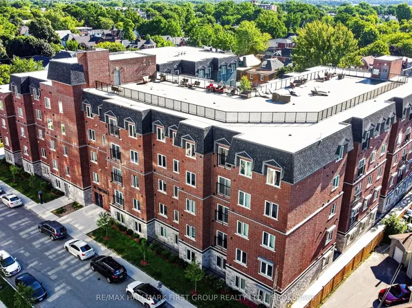 501 Frontenac St #217, Kingston, ON K7K 4L9