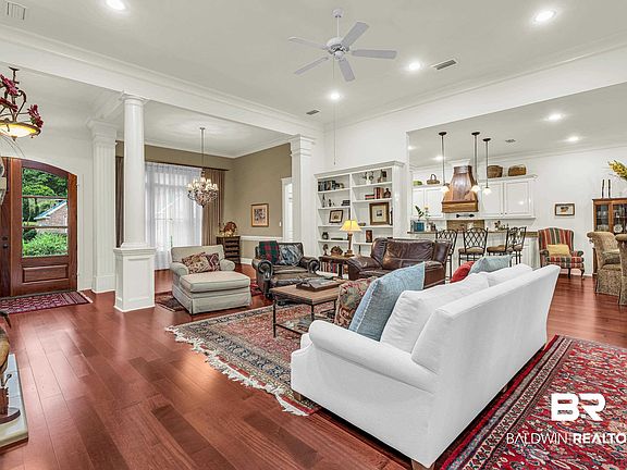4th image of 9784 Aspen Cir