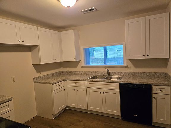5th image of 107 Byers Ave