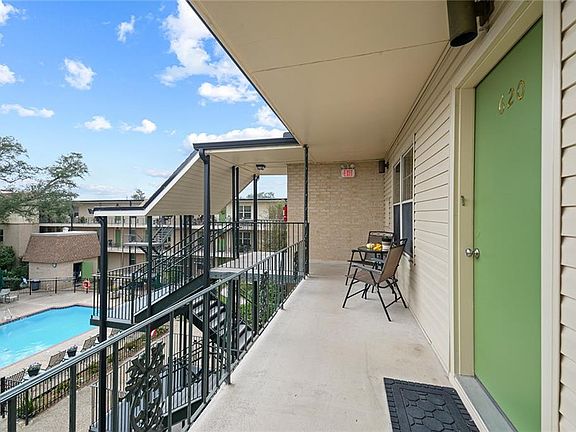 2nd image of 2716 Whitney Pl APT 620