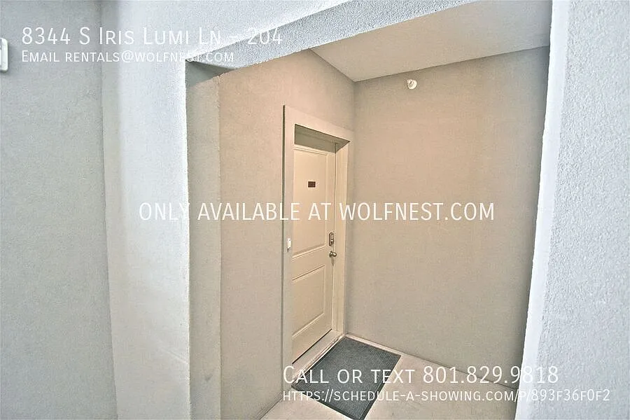 Building Photo - 8344 S Iris Lumi Ln #204
