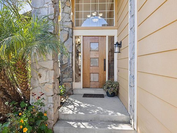 4th image of 123 Presidio Ave