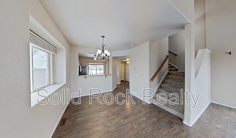 4642 Crow Creek Dr — Photo 9