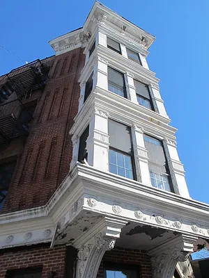 Rented by Brooklyn Group | media 28