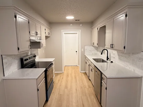 11709 N Francis Ave, Oklahoma City, OK 73114