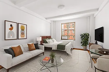 208 West 23rd Street, #904