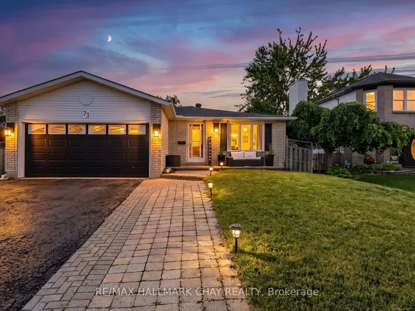 73 Browning Trl, Barrie, ON L4N 6J4