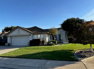 2405 Jonathon Dr, Escalon, CA
