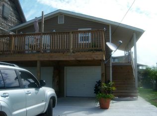 1028 Cozy Cv, Galveston, TX 77554