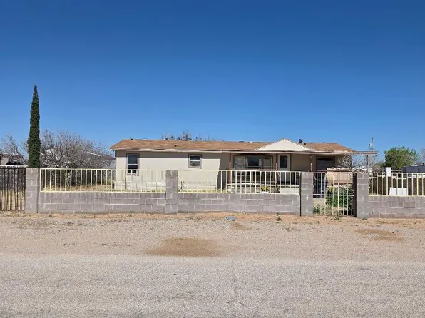 15111 Gwendolyn Dr, El Paso, TX 79938