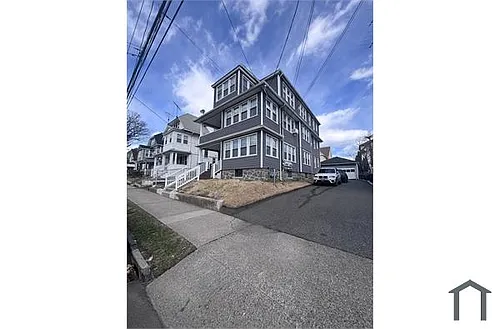 628 Bishop Ave #3 Photo 1