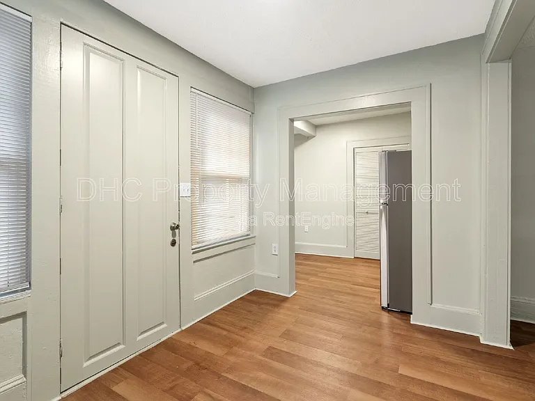 3556 Main St #1 — Photo 2