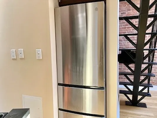 Rented by Corcoran | media 28