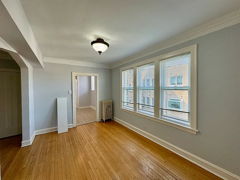 3218 W Catalpa Ave #2 — Photo 6