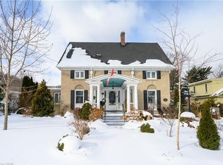 14 Robinson St S, Grimsby, ON L3M 3C4