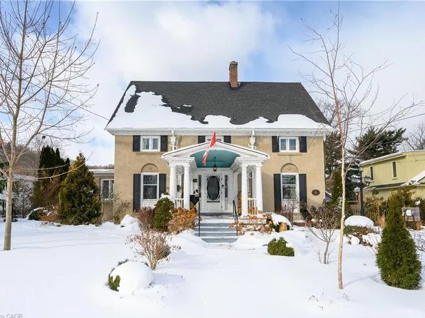 14 Robinson St S, Grimsby, ON L3M 3C4