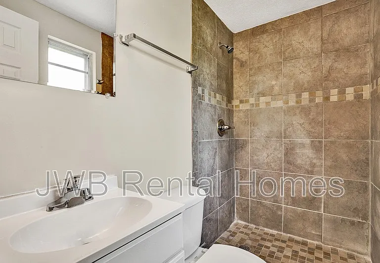 11075 Key Coral Dr — Photo 10
