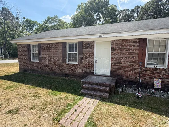 1420 Barnes St, Rocky Mount, NC 27801