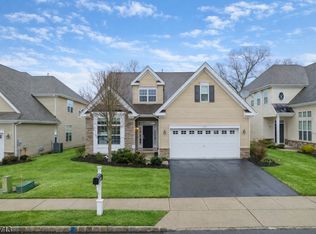 47 Schindler Ct, Somerset, NJ