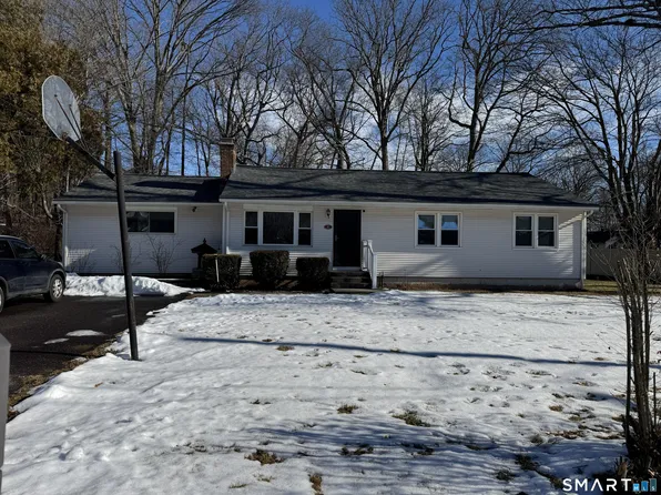 4 Lorraine Terrace, Middlefield, CT 06481