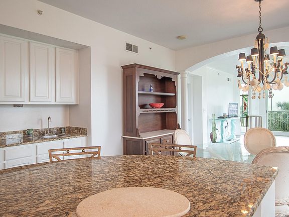 5th image of 2228 Beach Dr APT 209