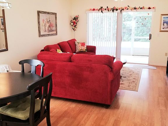 5th image of 1417 Hampton Park Ln
